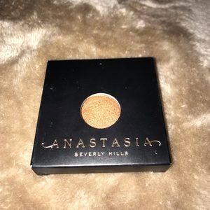 Eyeshadow, brand new